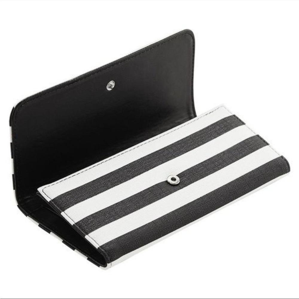 KUT from the kloth White & Black striped Wallet EUC - Picture 3 of 15